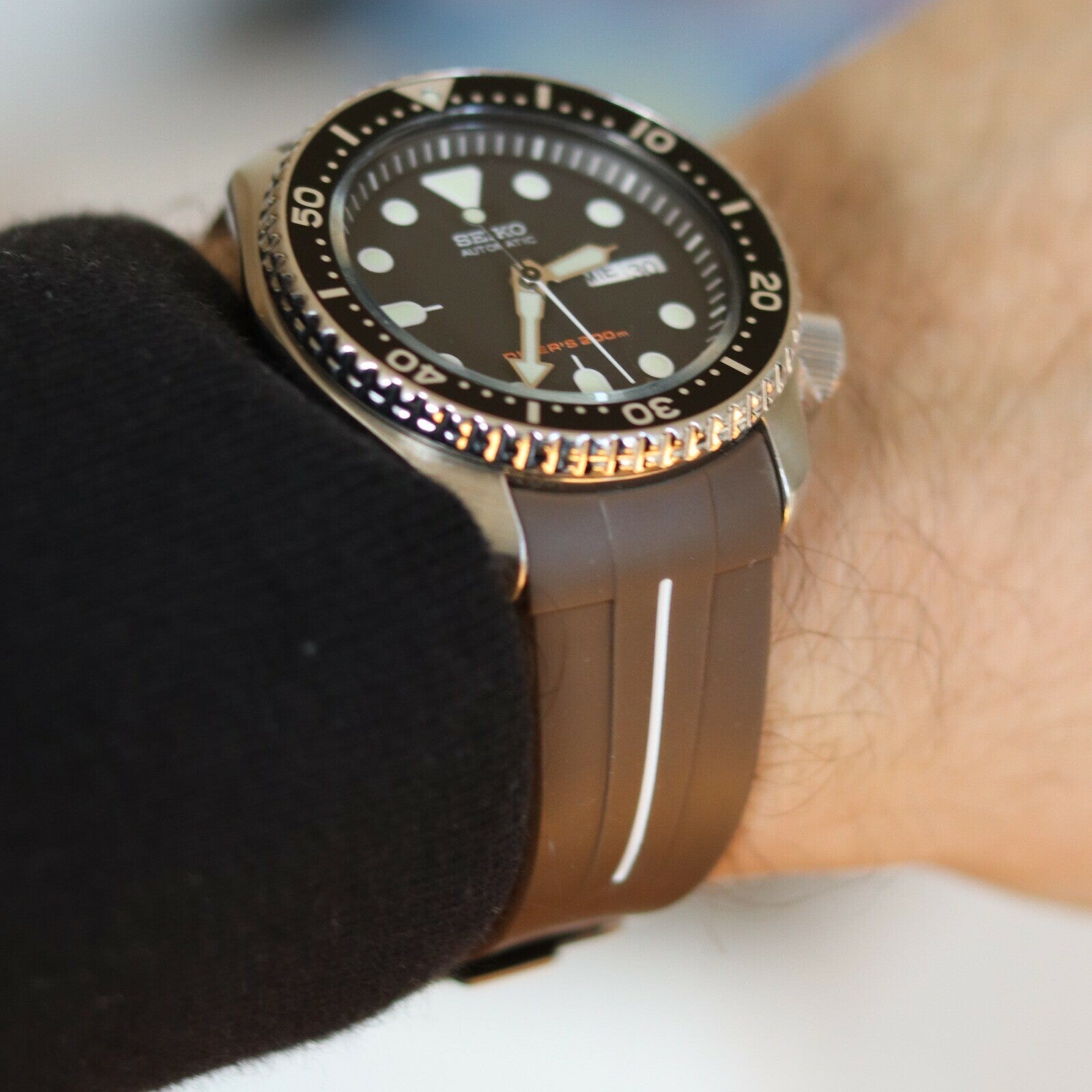 Rubber strap Curved 22mm Brown/white