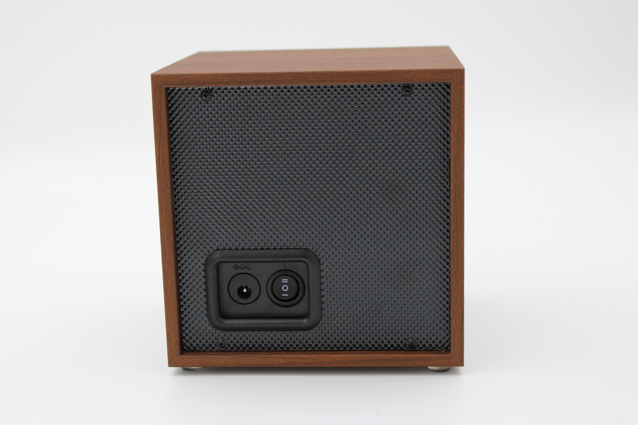 Watch winder for 1 watch in light wood