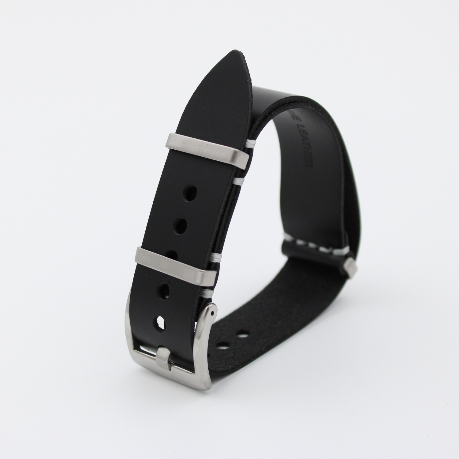Nato strap in leather black