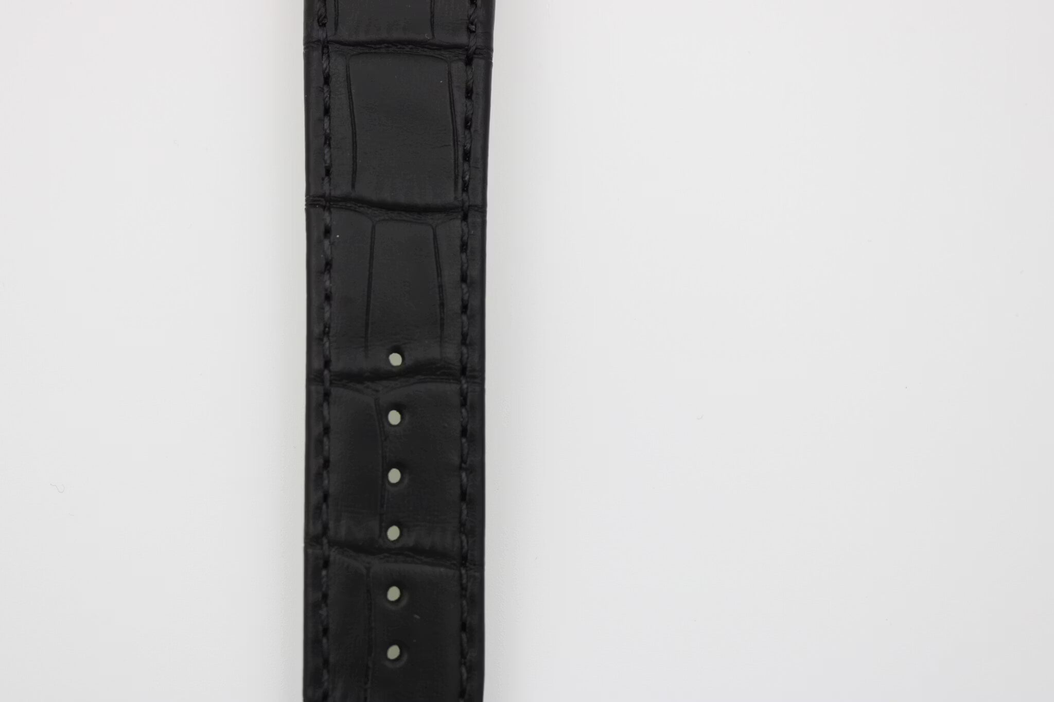 Seiko 21mm curved with Crocodile pattern, Black